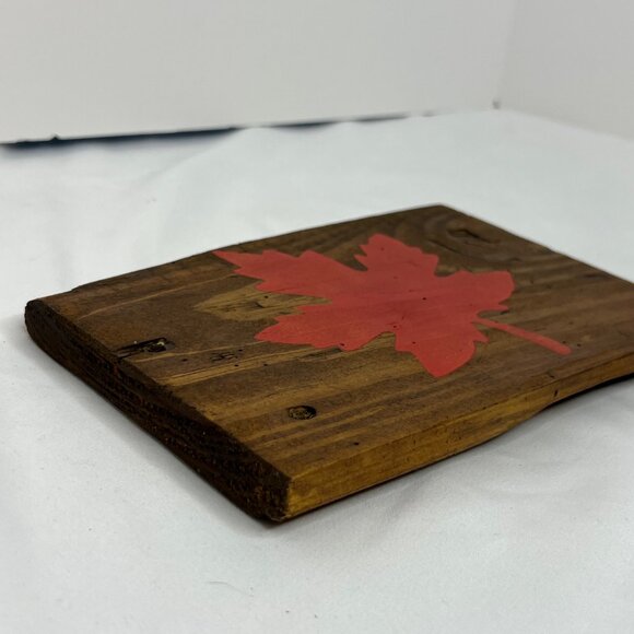 Canadian Maple Leaf Painted Wood Decor 9 x 6 in - Picture 3 of 4